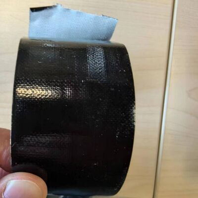 شريط لاصق من المطاط الراتنجي بسماكات مختلفة